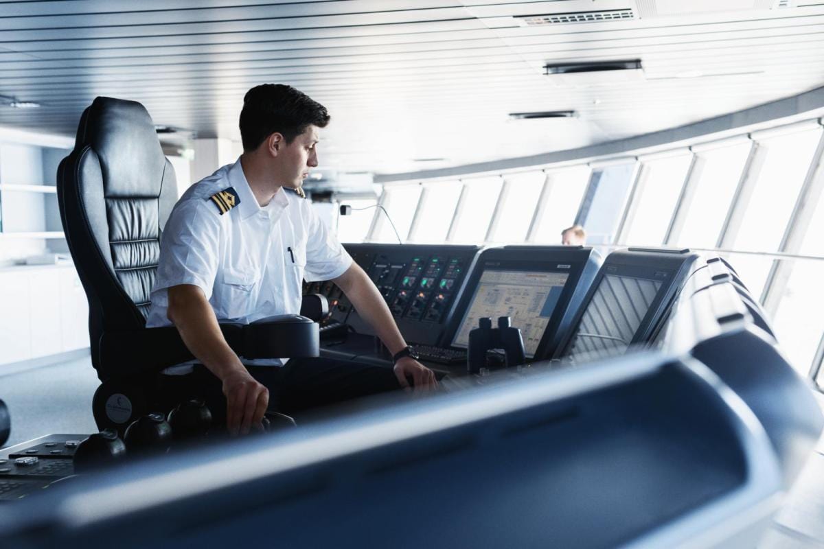 Buy Marine Navigational Charts, Nautical Maps, Sailing Charts - Amnautical