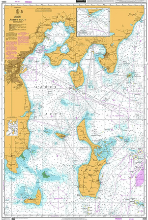 British Admiralty Nautical Chart   2590: Denmark, Kattegat, Århus Bugt. Passage South of Sletterhage