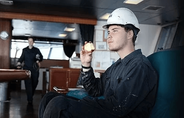 e-Learning Course: Bridge Watch Handover Training